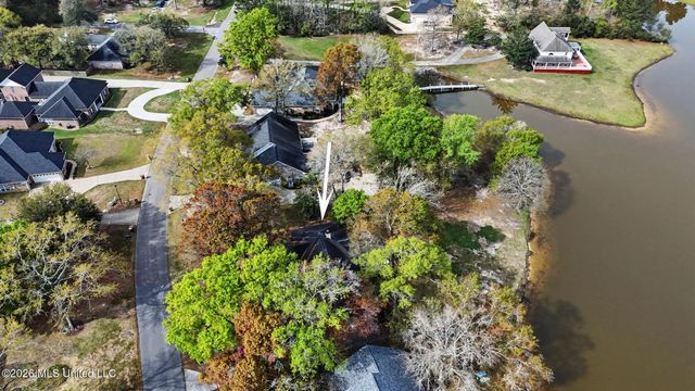 15383 Swan Lake Boulevard, Gulfport, MS 39503