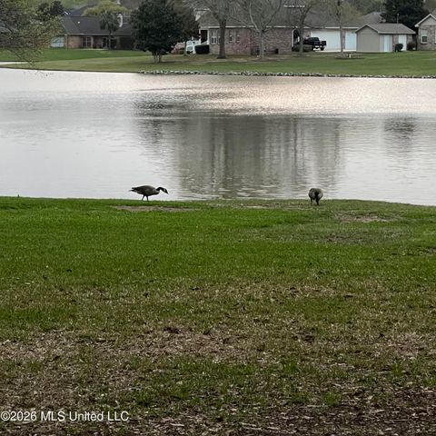 15383 Swan Lake Boulevard, Gulfport, MS 39503