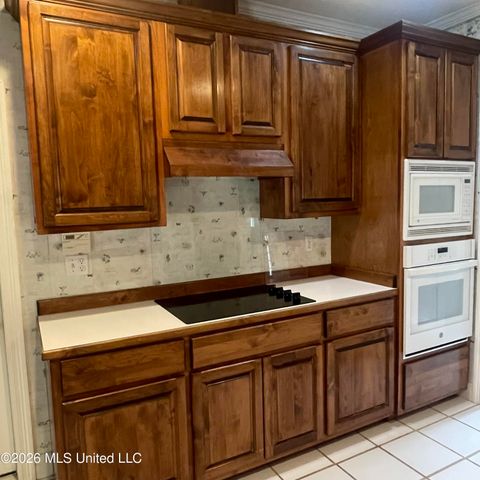 15383 Swan Lake Boulevard, Gulfport, MS 39503