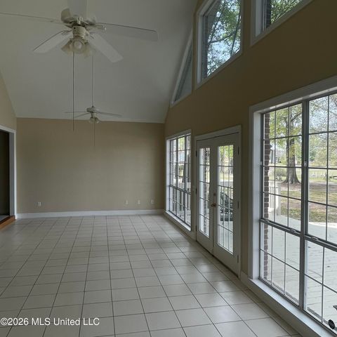 15383 Swan Lake Boulevard, Gulfport, MS 39503