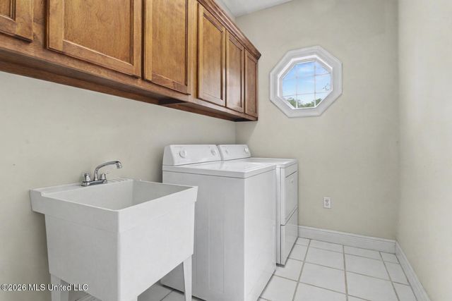 15383 Swan Lake Boulevard, Gulfport, MS 39503