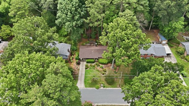 122 Meadow Drive, Cary, NC 27511