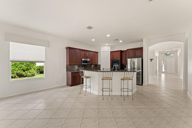 879 SW Pebble Lane, Palm City, FL 34990