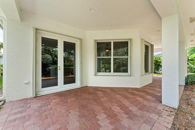 879 SW Pebble Lane, Palm City, FL 34990