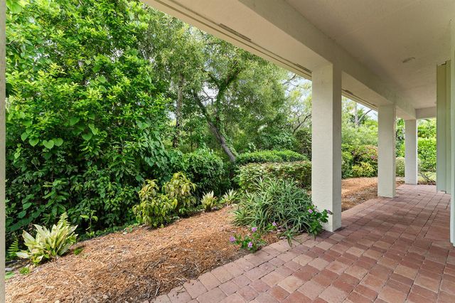 879 SW Pebble Lane, Palm City, FL 34990