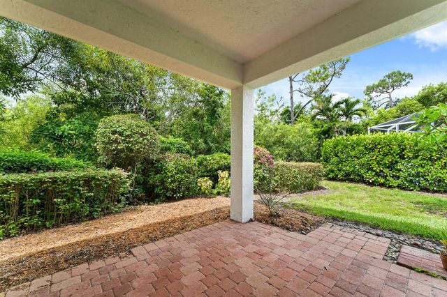 879 SW Pebble Lane, Palm City, FL 34990