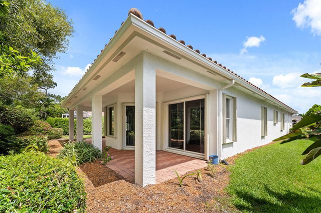 879 SW Pebble Lane, Palm City, FL 34990