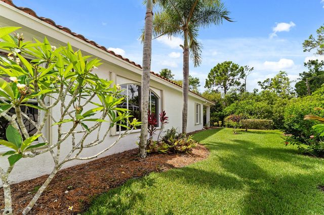 879 SW Pebble Lane, Palm City, FL 34990