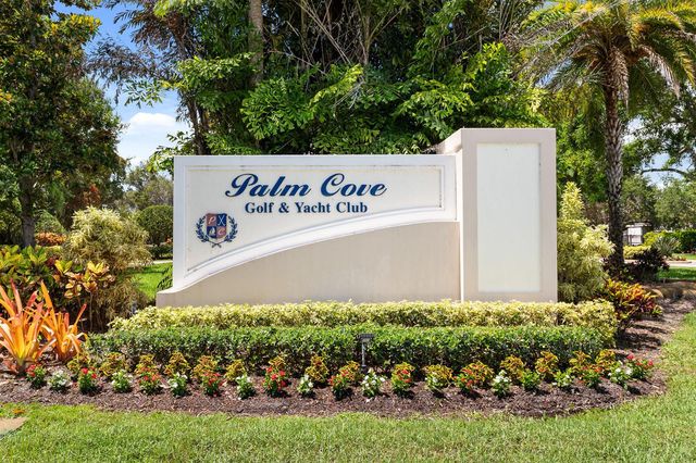 879 SW Pebble Lane, Palm City, FL 34990