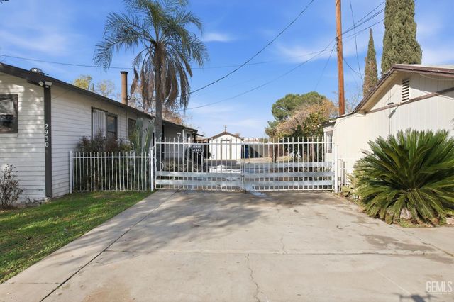 2930 Potomac Avenue, Bakersfield, CA 93307