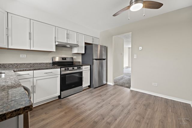 1010 Judson Street 2A, Bensenville, IL 60106