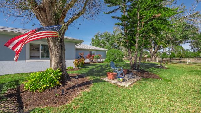 7610 SADDLE CREEK TRAIL, Sarasota, FL 34241