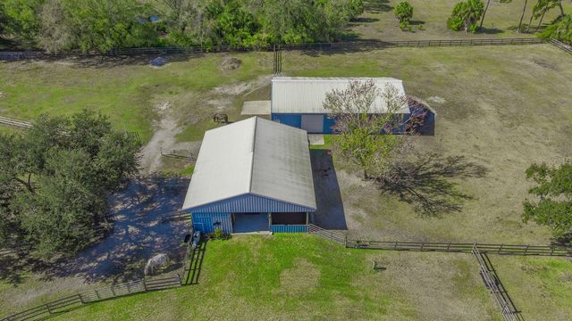 7610 SADDLE CREEK TRAIL, Sarasota, FL 34241