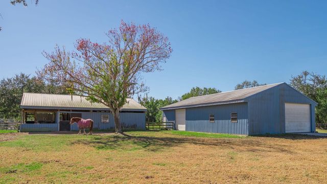 7610 SADDLE CREEK TRAIL, Sarasota, FL 34241