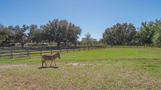 7610 SADDLE CREEK TRAIL, Sarasota, FL 34241