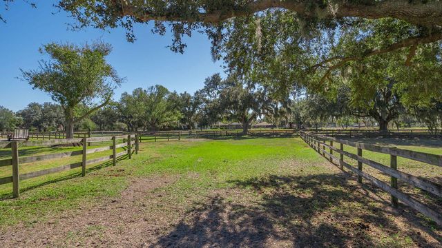 7610 SADDLE CREEK TRAIL, Sarasota, FL 34241
