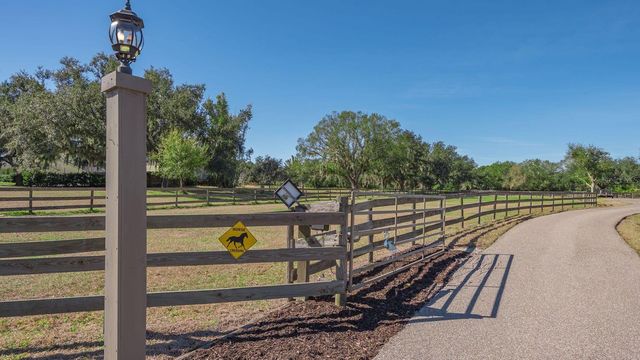 7610 SADDLE CREEK TRAIL, Sarasota, FL 34241