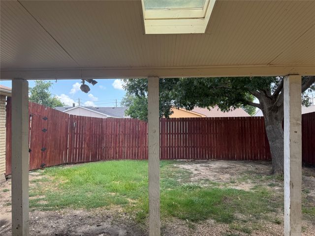 5608 Terry Street, The Colony, TX 75056