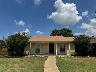 5608 Terry Street, The Colony, TX 75056