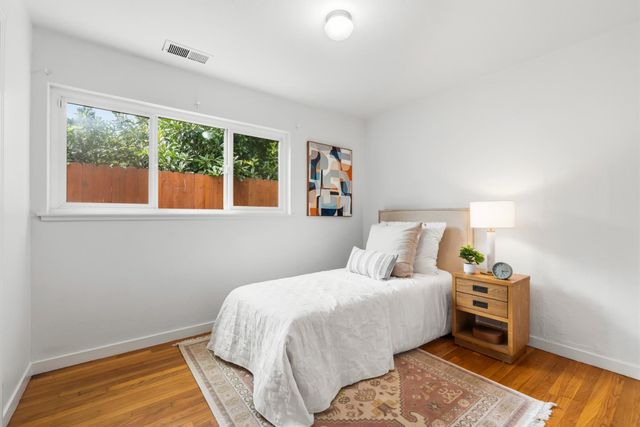 108 Aiken Way, Sacramento, CA 95819