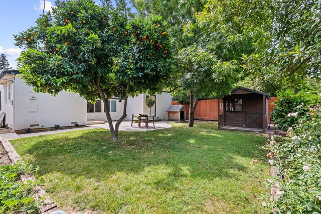 108 Aiken Way, Sacramento, CA 95819