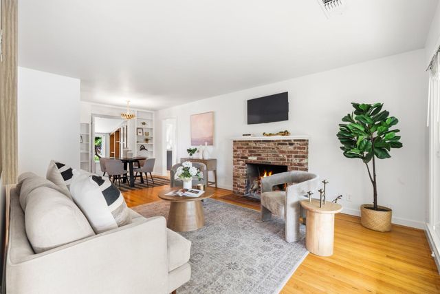 108 Aiken Way, Sacramento, CA 95819