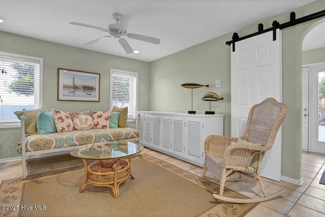 945 Radnor Road, Wilmington, NC 28409