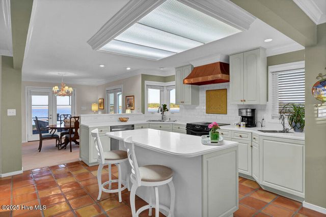 945 Radnor Road, Wilmington, NC 28409