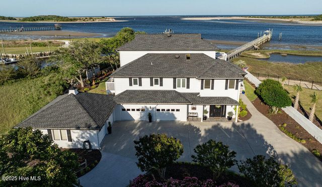 945 Radnor Road, Wilmington, NC 28409