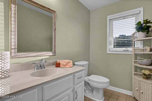 945 Radnor Road, Wilmington, NC 28409