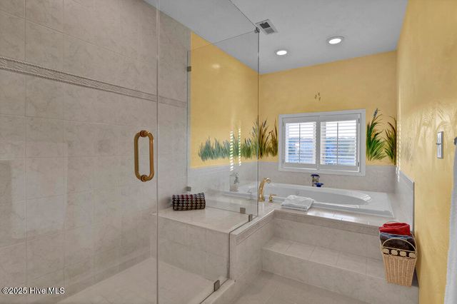 945 Radnor Road, Wilmington, NC 28409