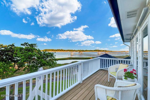 945 Radnor Road, Wilmington, NC 28409