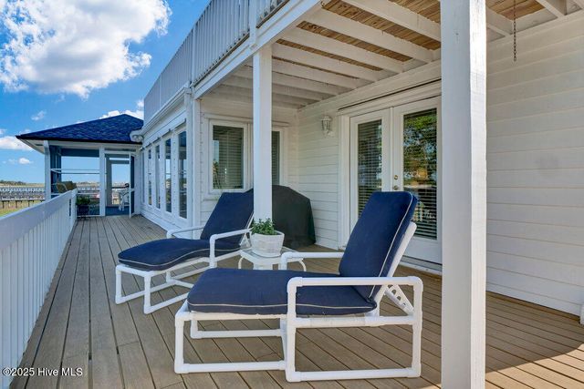 945 Radnor Road, Wilmington, NC 28409