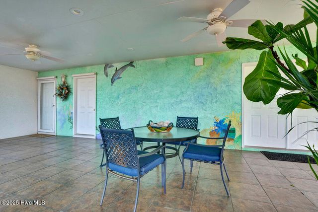945 Radnor Road, Wilmington, NC 28409