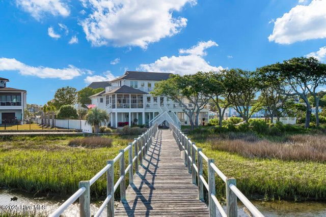 945 Radnor Road, Wilmington, NC 28409