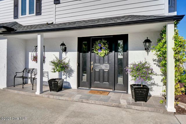 945 Radnor Road, Wilmington, NC 28409