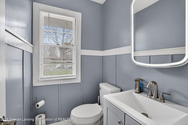 437 S Verlinden Avenue, Lansing, MI 48915