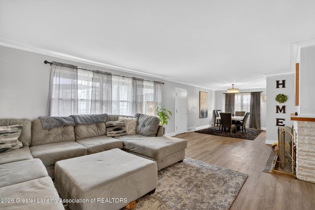 437 S Verlinden Avenue, Lansing, MI 48915