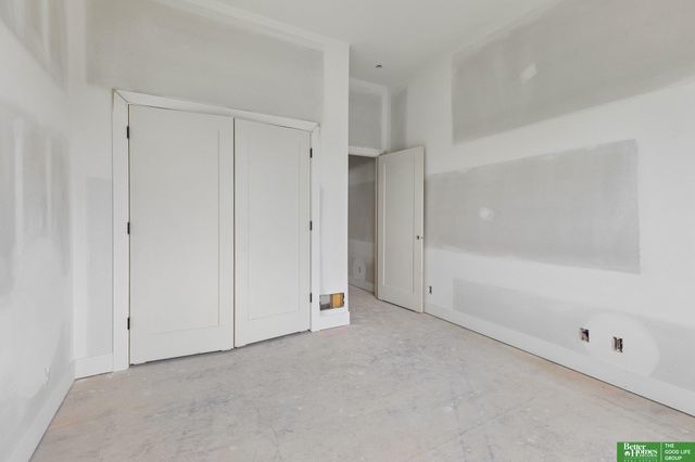 3310 S 212th Street, Elkhorn, NE 68022