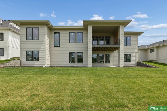 3310 S 212th Street, Elkhorn, NE 68022