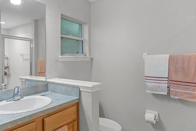 225 W OSCEOLA STREET, Clermont, FL 34711