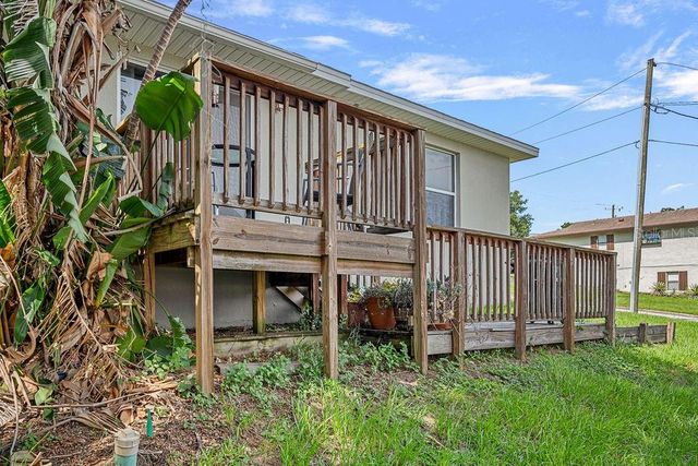 225 W OSCEOLA STREET, Clermont, FL 34711