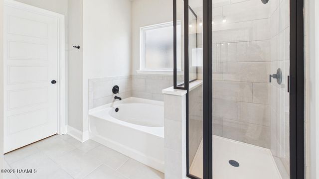 111 Belle Lake Drive, Lafayette, LA 70506