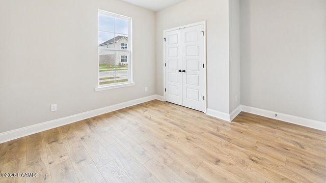 111 Belle Lake Drive, Lafayette, LA 70506