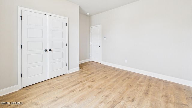 111 Belle Lake Drive, Lafayette, LA 70506