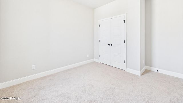 111 Belle Lake Drive, Lafayette, LA 70506