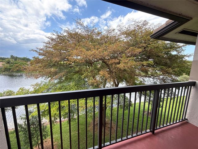 9979 Nob Hill Ln 9979, Sunrise, FL 33351