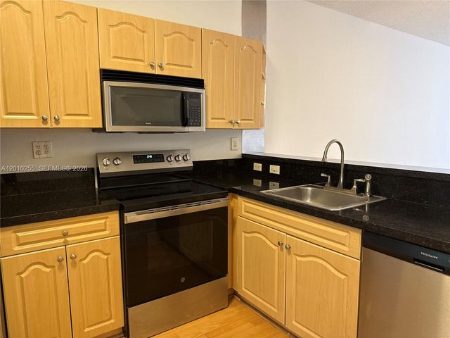 9979 Nob Hill Ln 9979, Sunrise, FL 33351