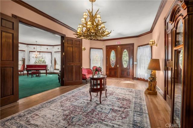 790 State Highway 2, Wrightwood, CA 92397