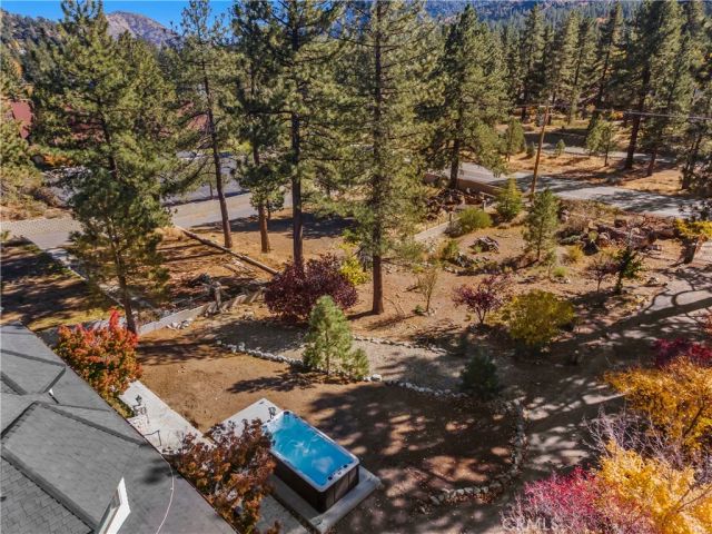 790 State Highway 2, Wrightwood, CA 92397